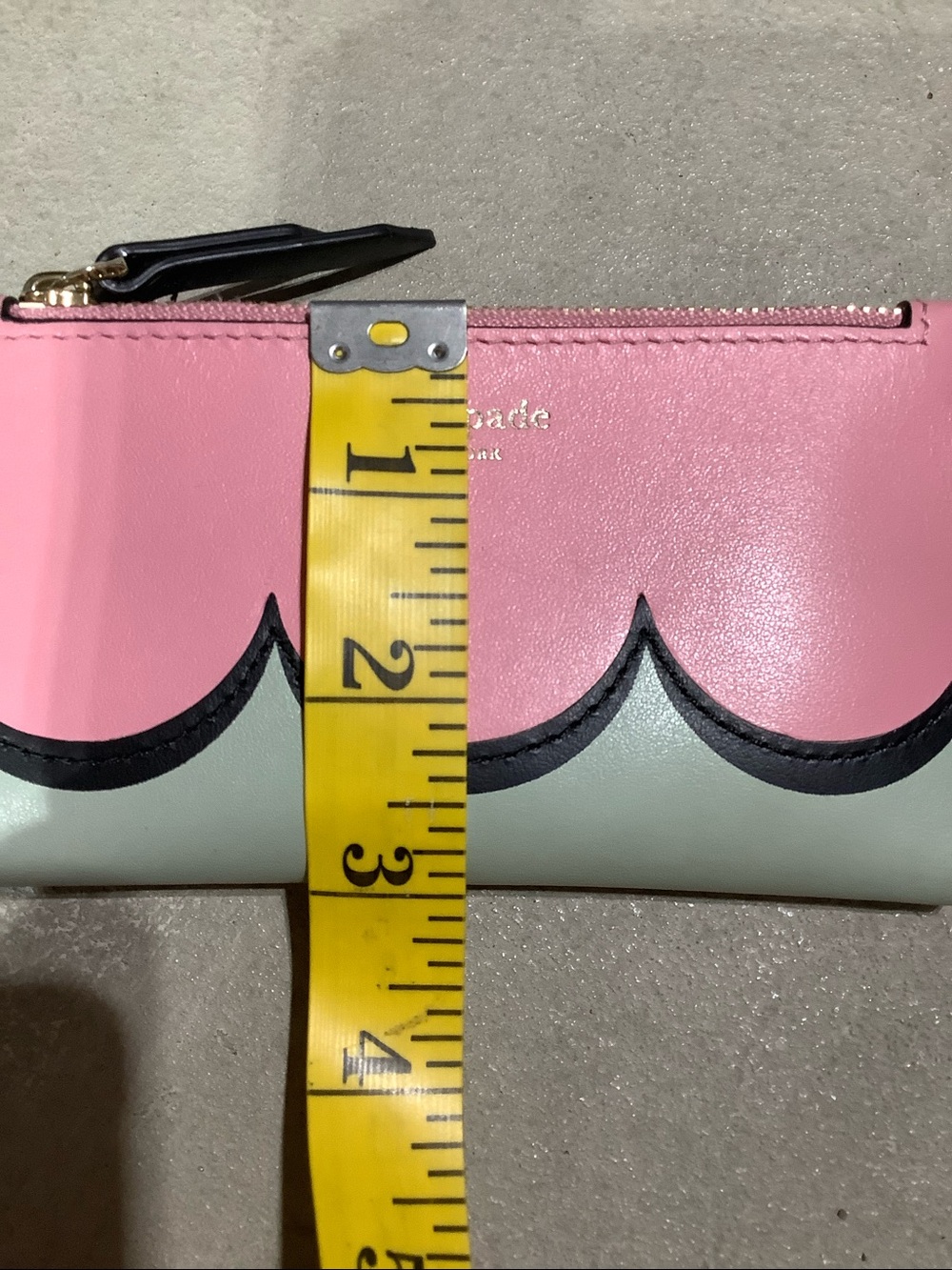 Kate spade pink & green scalloped folding wallet - Picture 7 of 7